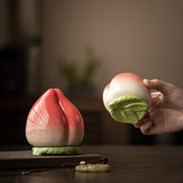 Shoutao Peach-Inspired Ceramic Tea Canister – Creative Sealed Storage Jar in Three Sizes, Tea Caddy