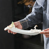 White Porcelain Incense Holder – Minimalist Stick Incense Base for Tea Room or Home Decor