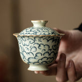 Ru Kiln Auspicious Cloud Flared Gaiwan – 130ml