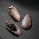 Hand-Pinched Clay Tea Scoop – Textured Rock Mud Tea Holder for Gongfu Tea and Incense Rituals