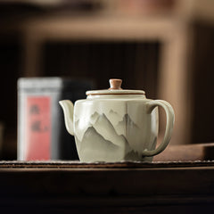 Ru-Style “Mountain Blossom” Square Teapot – 190ml