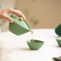 “Zongzi” Travel Tea Set – Dumpling-Inspired Ceramic Teapot with Two Cups, Portable Gongfu Tea Gift Set