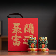 Prosperity Lion Figurine – Auspicious Feng Shui Ornament for Wealth & Fortune, Green Sandstone Sculpture with Gift Box