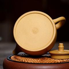 Yixing Hand-Painted Gold Segment Mud Purple Clay Pot – 500ml | Handmade Purple Sand Tea Pot
